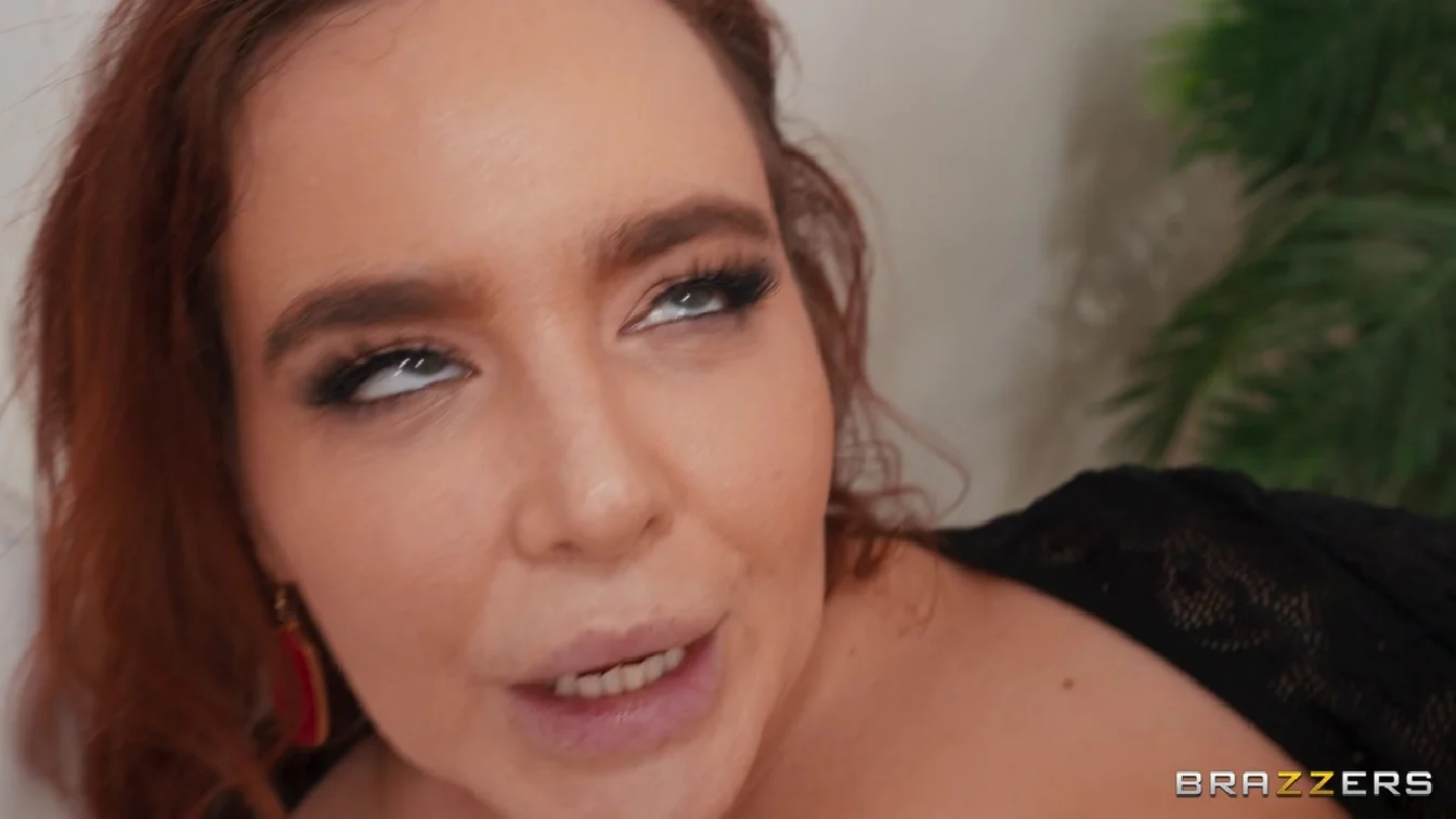 Preview of BrazzersExxtra Natasha Nice Satisfying Face To Sit On XXX
